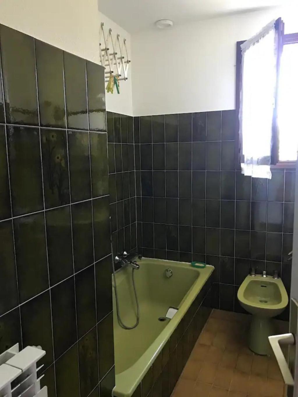 Comme Chez Mamie, Maison Entiere 1-6 Personnes Alby-sur-Cheran Exterior photo