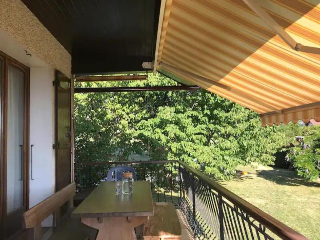 Comme Chez Mamie, Maison Entiere 1-6 Personnes Alby-sur-Cheran Exterior photo