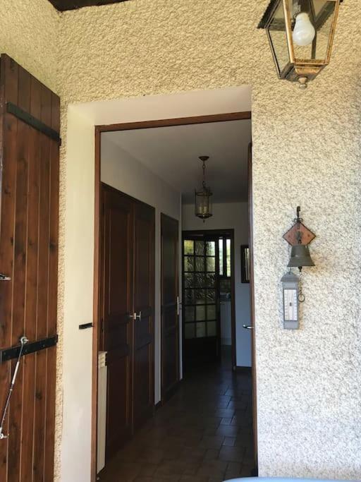 Comme Chez Mamie, Maison Entiere 1-6 Personnes Alby-sur-Cheran Exterior photo